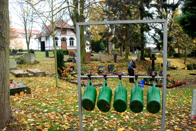 031307_fritzlar_friedhof-035_400dpi.jpg