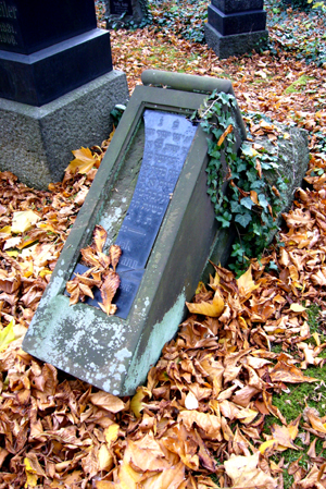 291007_jud-friedhof-ks-036_300dpi.jpg