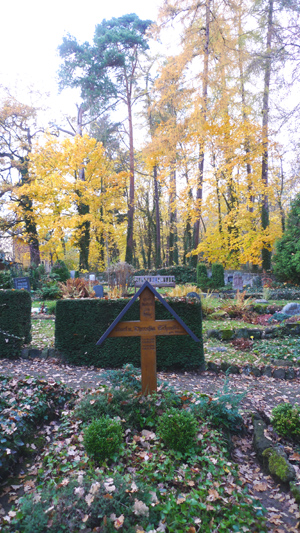 friedhof-am-park-kassel_81108_lx3-003_300.jpg